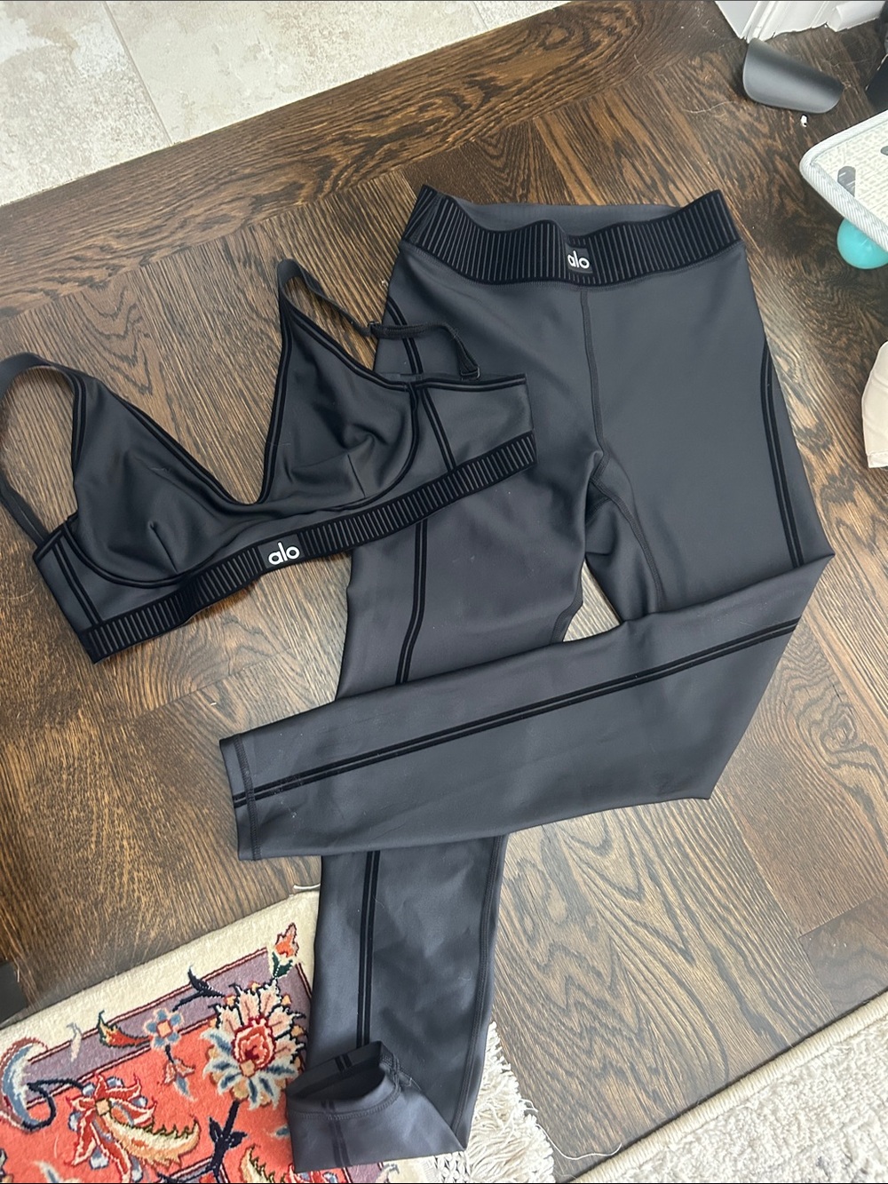 ALO Yoga Black Leggings with Matching Sports Bra